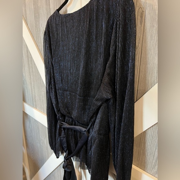 027. NWT Estelle Gloria Tie Top Formal 2X - Picture 5 of 11